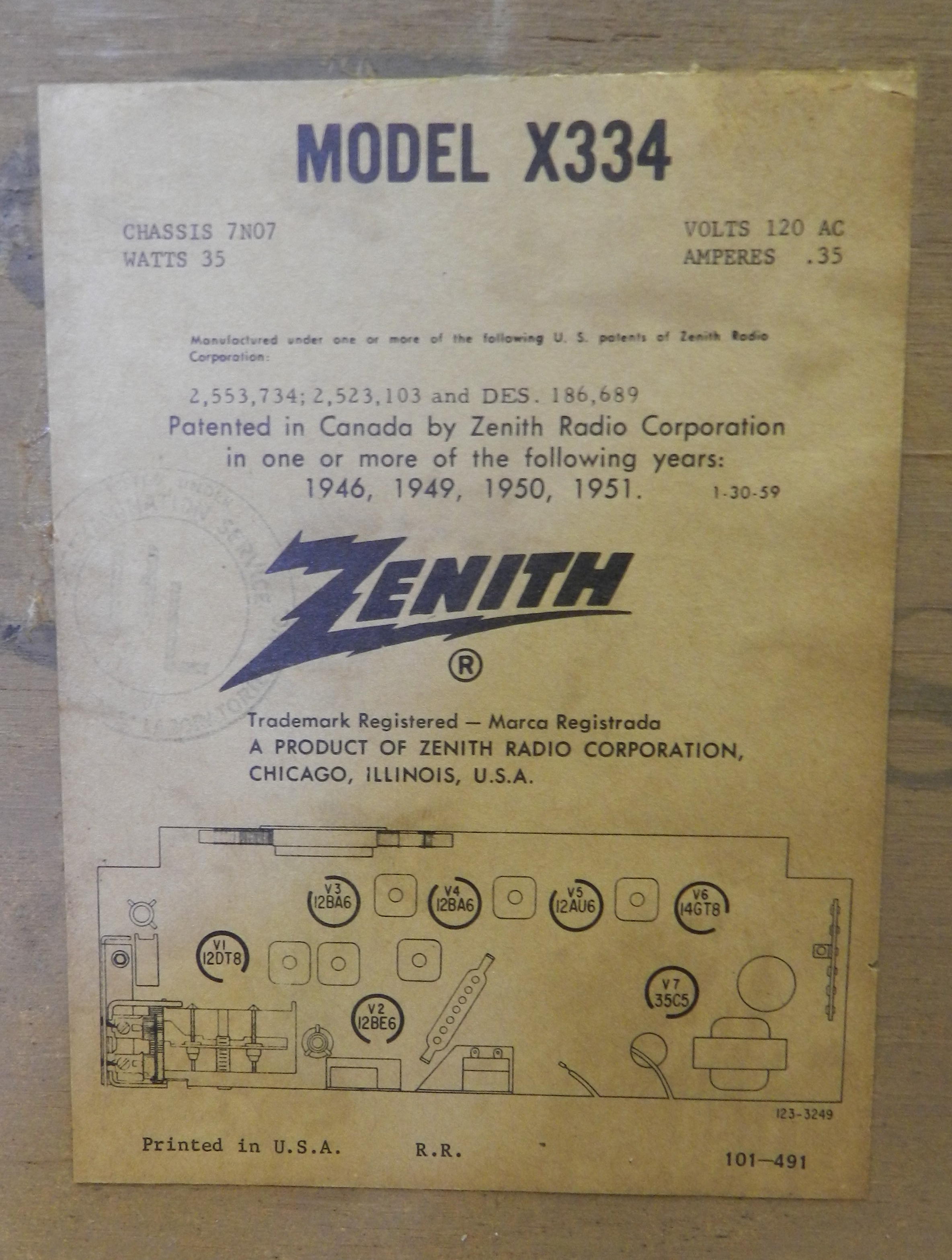   Zenith Model X334 Wood Table Top AM FM Tube Long Distance Radio  